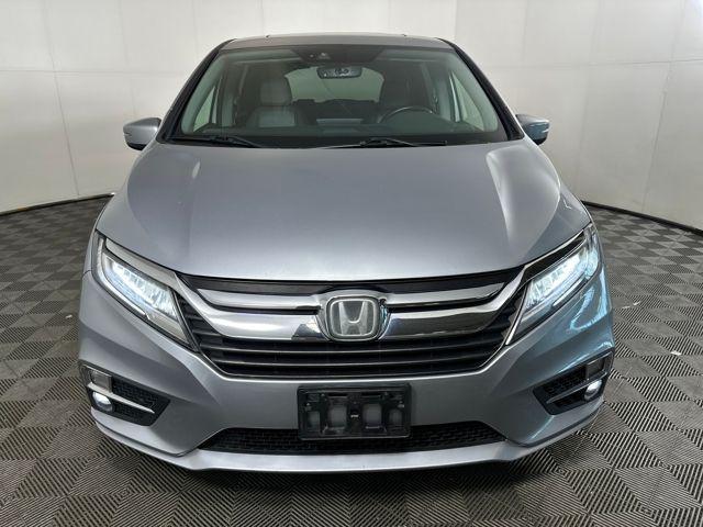 Photo of 2018 Lunar Silver Metallic Honda Odyssey