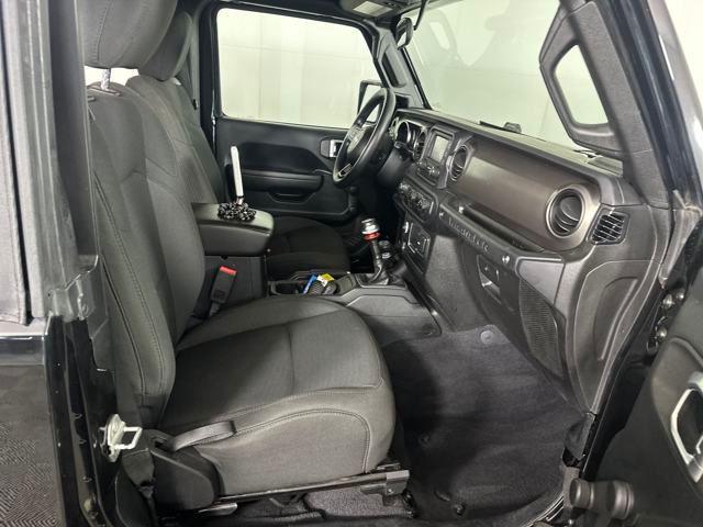 Photo of 2019 Black Jeep Wrangler