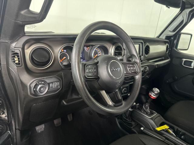 Photo of 2019 Black Jeep Wrangler