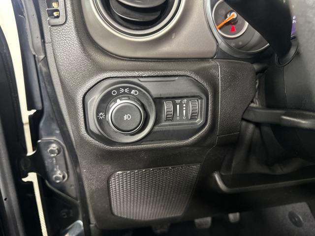 Photo of 2019 Black Jeep Wrangler