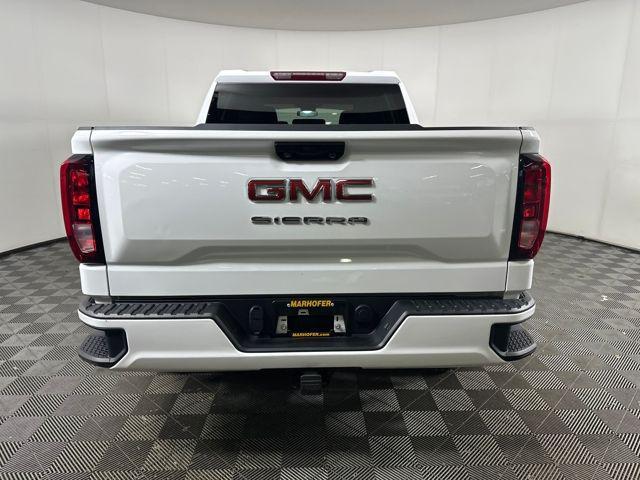 Photo of 2023 Summit White GMC Sierra 1500