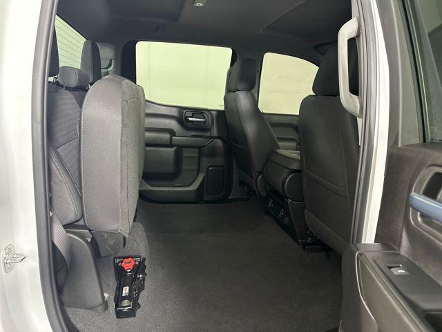 Photo of 2023 Summit White GMC Sierra 1500