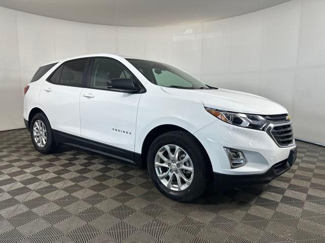 Photo of 2021 Summit White Chevrolet Equinox