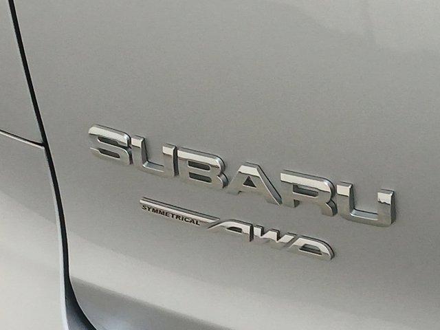 Photo of 2022 Ice Silver Metallic Subaru Ascent
