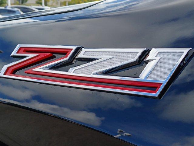 Photo of 2022 Black Chevrolet Silverado 1500
