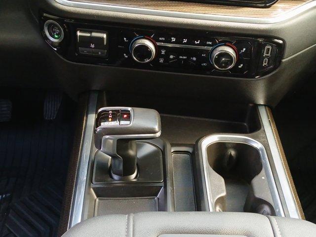 Photo of 2022 Black Chevrolet Silverado 1500