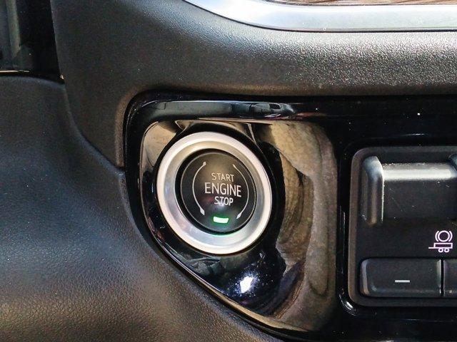 Photo of 2022 Black Chevrolet Silverado 1500