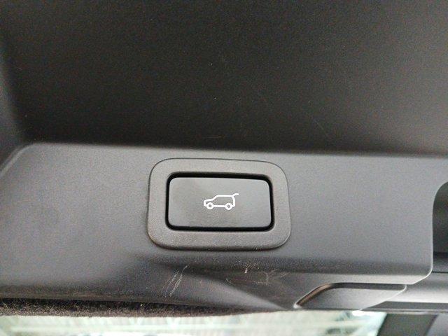 Photo of 2021 Santorini Black Land Rover Range Rover Sport