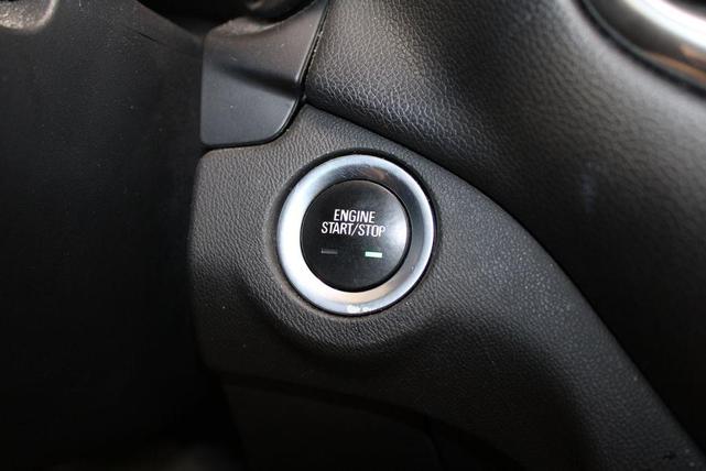 Photo of 2020 Summit White Chevrolet Equinox