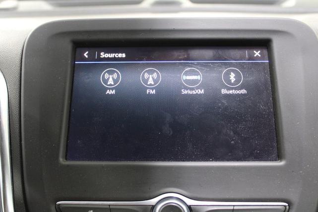 Photo of 2020 Summit White Chevrolet Equinox