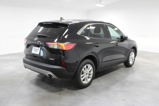Photo of 2022 Agate Black Metallic Ford Escape