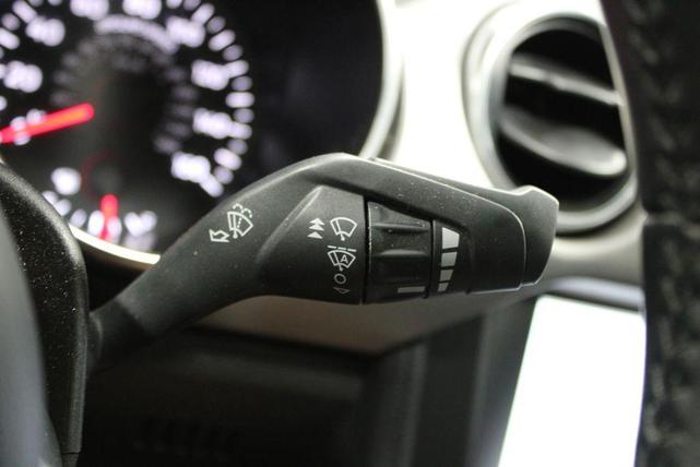 Photo of 2021 Gray Metallic Ford Mustang