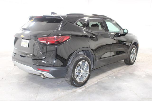 Photo of 2024 Black Chevrolet Blazer