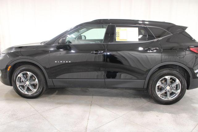 Photo of 2024 Black Chevrolet Blazer
