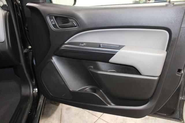 Photo of 2021 Black Chevrolet Colorado