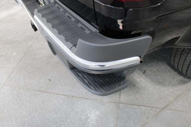Photo of 2021 Black Chevrolet Colorado