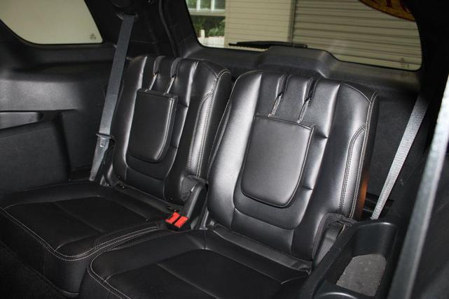 Photo of 2019 Agate Black Metallic Ford Explorer