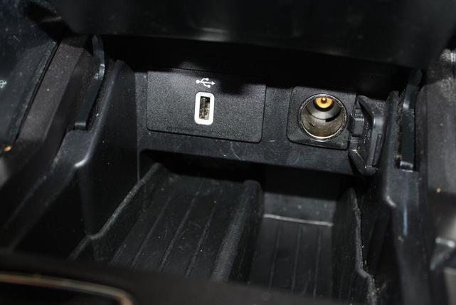 Photo of 2019 Agate Black Metallic Ford Explorer