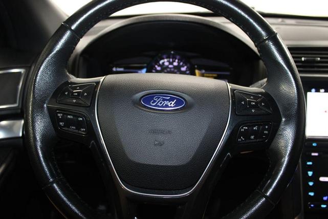Photo of 2019 Agate Black Metallic Ford Explorer