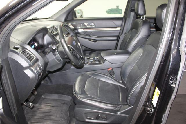Photo of 2019 Agate Black Metallic Ford Explorer