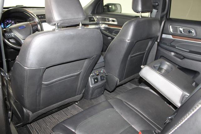 Photo of 2019 Agate Black Metallic Ford Explorer
