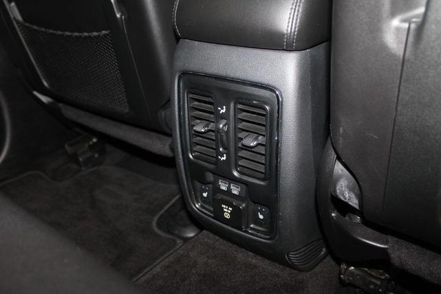 Photo of 2018 Velvet Red Pearlcoat Jeep Grand Cherokee