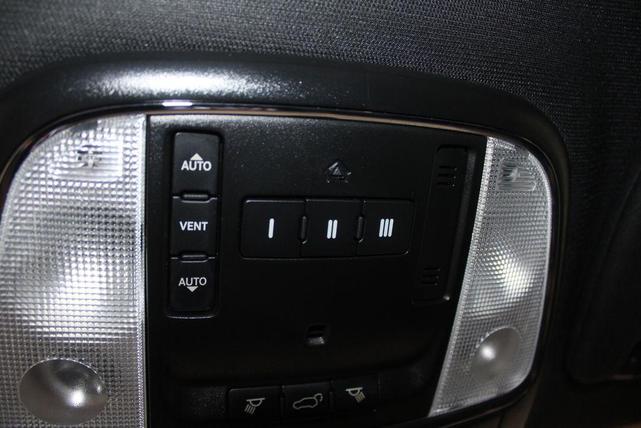 Photo of 2018 Velvet Red Pearlcoat Jeep Grand Cherokee