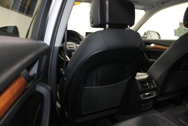 Photo of 2022 White Audi Q5