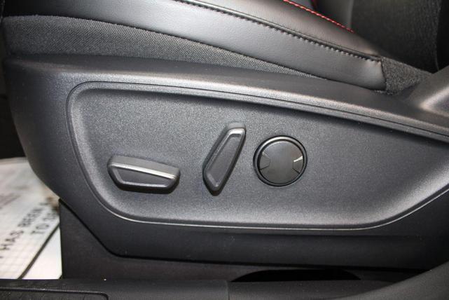 Photo of 2025 Rapid Red Metallic Tinted Clearcoat Ford Escape