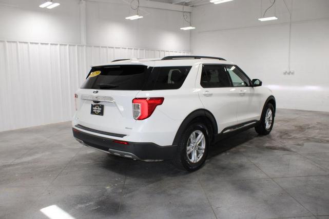 Photo of 2020 White Ford Explorer