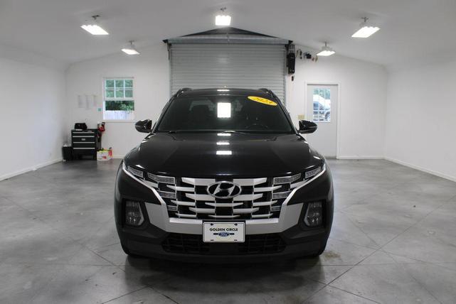 Photo of 2023 Phantom Black Hyundai SANTA CRUZ