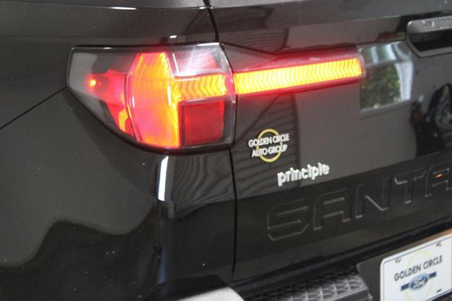 Photo of 2023 Phantom Black Hyundai SANTA CRUZ