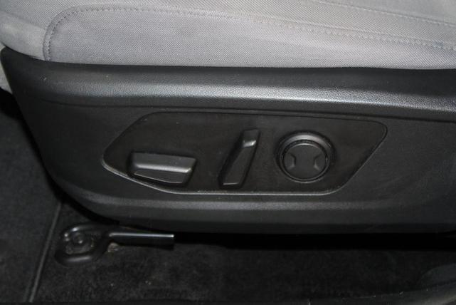 Photo of 2023 Phantom Black Hyundai SANTA CRUZ