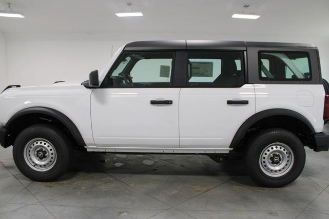 Photo of 2025 Oxford White Ford Bronco