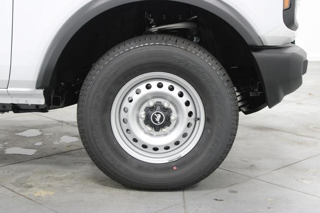 Photo of 2025 Oxford White Ford Bronco