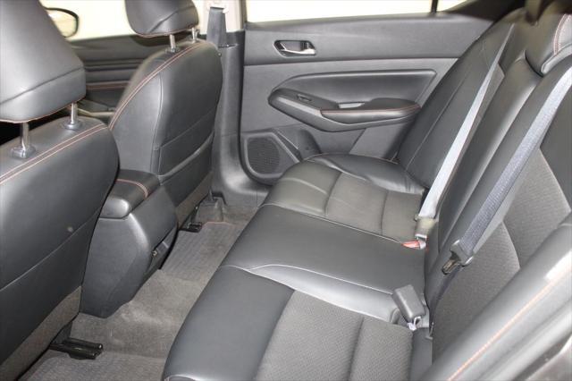 Photo of 2022 Gun Metallic Nissan Altima