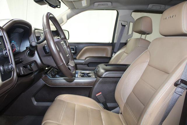 Photo of 2017 White Frost Tricoat GMC Sierra 1500