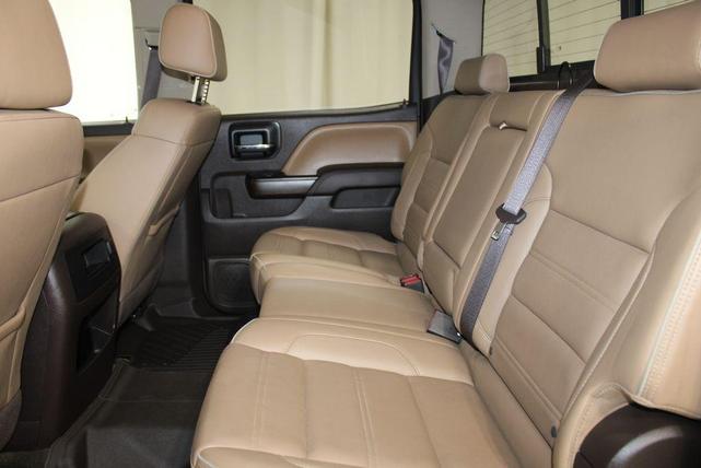 Photo of 2017 White Frost Tricoat GMC Sierra 1500