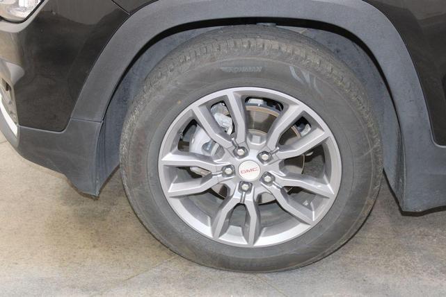 Photo of 2024 Ebony Twilight Metallic GMC Terrain