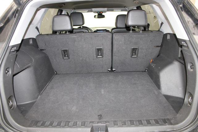 Photo of 2024 Ebony Twilight Metallic GMC Terrain