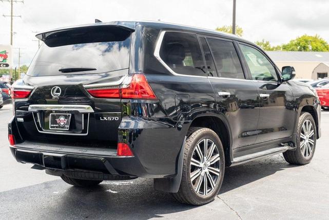 Photo of 2019 Black Onyx Lexus LX 570