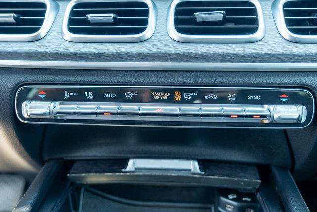 Photo of 2022 Cirrus Silver Metallic Mercedes-Benz GLE 350