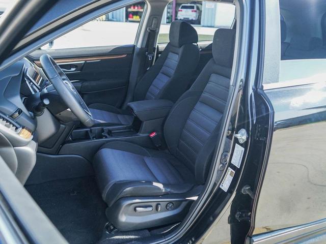 Photo of 2020 Crystal Black Pearl Honda CR-V