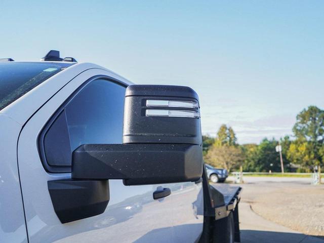 Photo of 2022 Summit White Chevrolet Silverado 3500