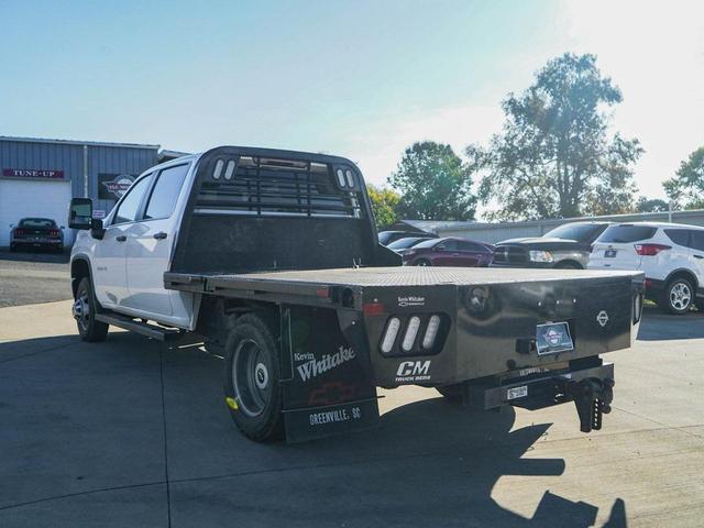 Photo of 2022 Summit White Chevrolet Silverado 3500