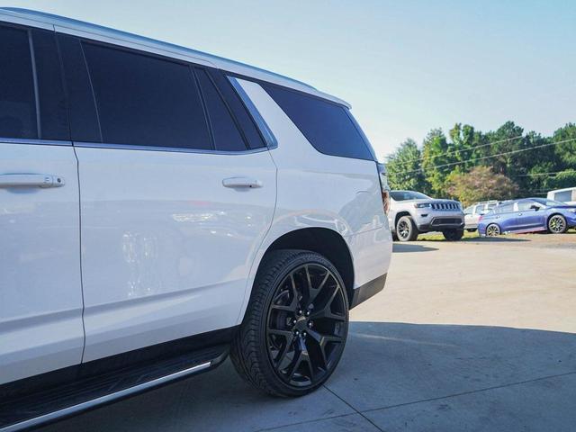 Photo of 2021 Summit White Chevrolet Tahoe