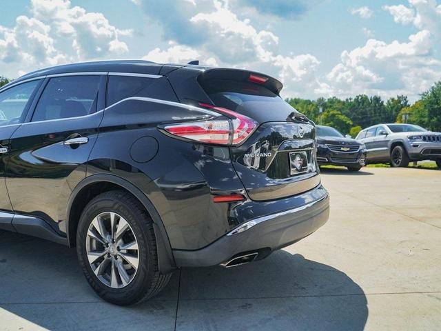 Photo of 2018 Magnetic Black Metallic Nissan Murano