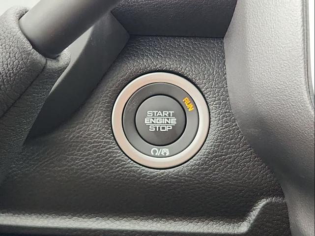 Photo of 2025 Bright White Clearcoat RAM 2500
