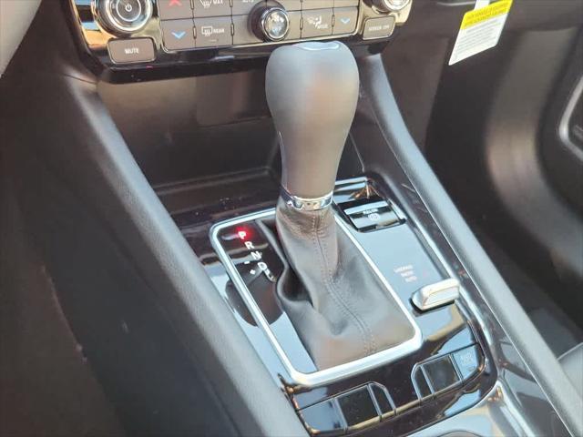 Photo of 2025 Bright White Clearcoat Jeep Compass