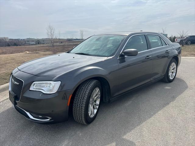 2017 Chrysler 300